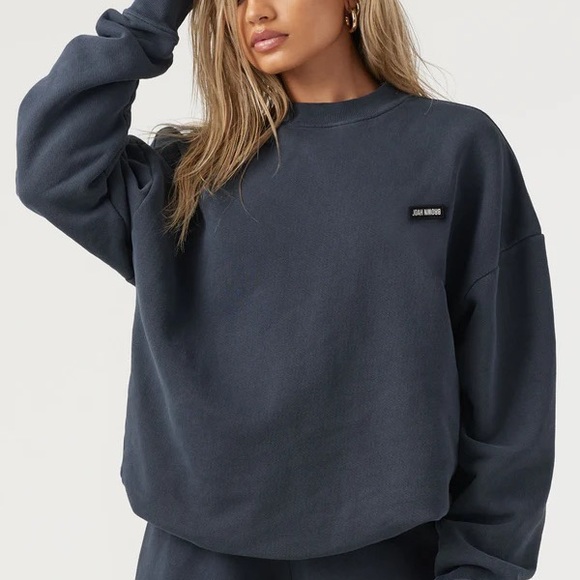 Joah Brown Sweaters - Joah brown crewneck in navy OS